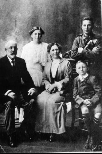 F.C. Hills family portrait