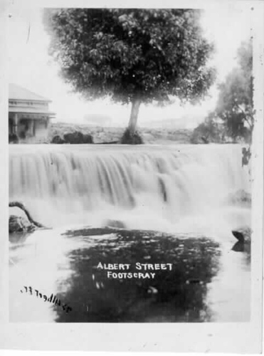 Albert Street, Footscray (in flood)