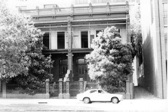340-342 (front) Albert Street, East Melbourne