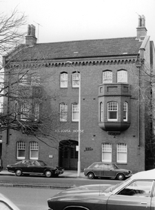 214-220 Clarendon Street, East Melbourne
