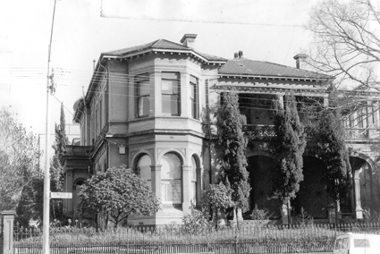 118 Gipps Street, East Melbourne