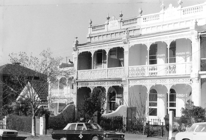 123-125 Gipps Street, East Melbourne
