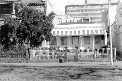 121 Powlett Street, East Melbourne