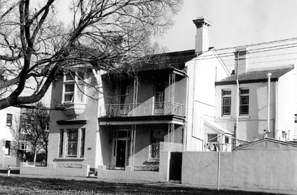 121 Simpson Street, East Melbourne