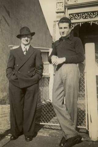 Jimmy (Irish) & Bert Sandal