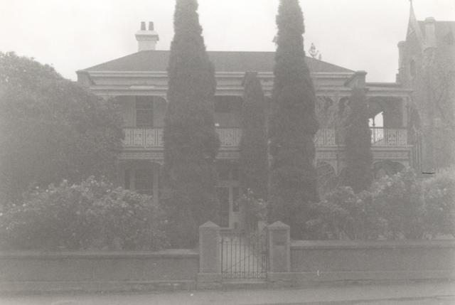 33 Howard Street