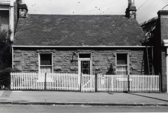 213 Dryburgh Street