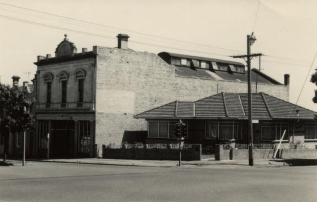 Queensberry Street