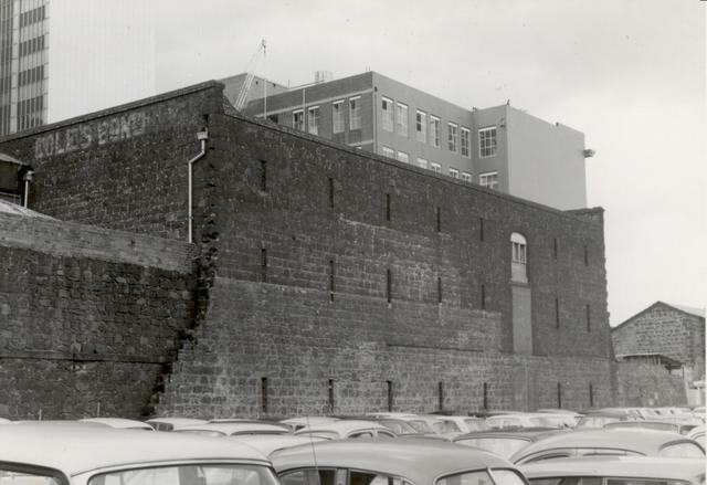 Area bordered by Highlander Lane and Custom House Lane