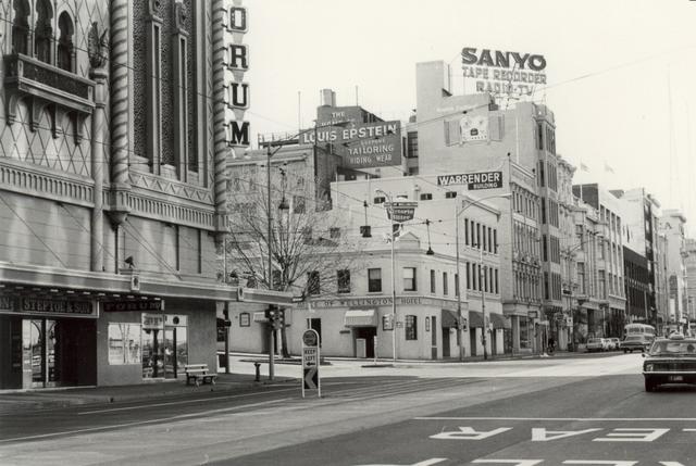 Flinders Street between Russell Street and Exhibition Street