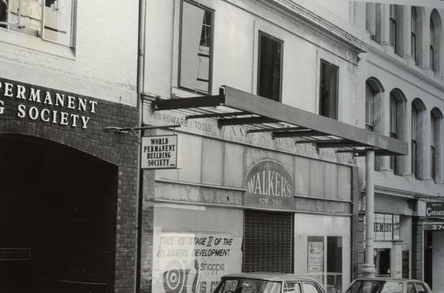 Little Collins Street between Queen Street and Elizabeth Street