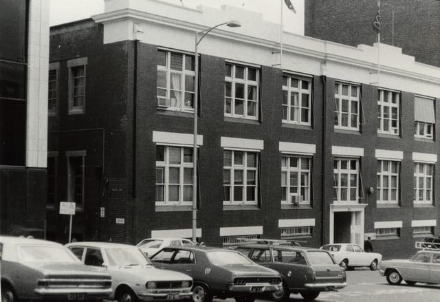 Lonsdale Street between King Street and William Street