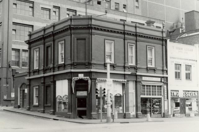 Corner of Little Bourke Street and Queen Street