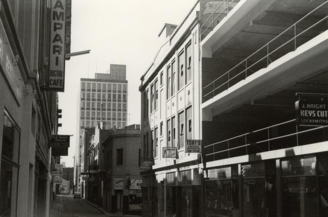 Hardware Street
