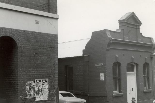 Little Lonsdale Street between William Street and King Street
