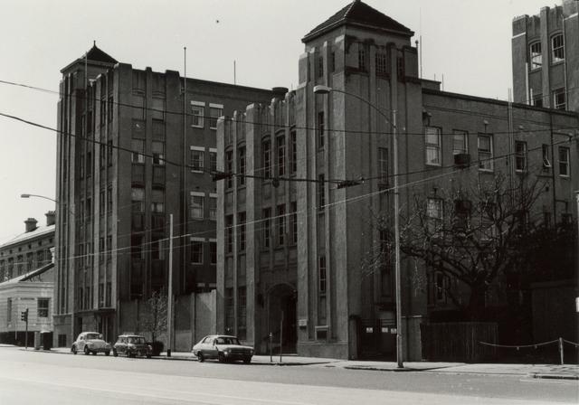 William Street between Lonsdale Street and Little Lonsdale Street