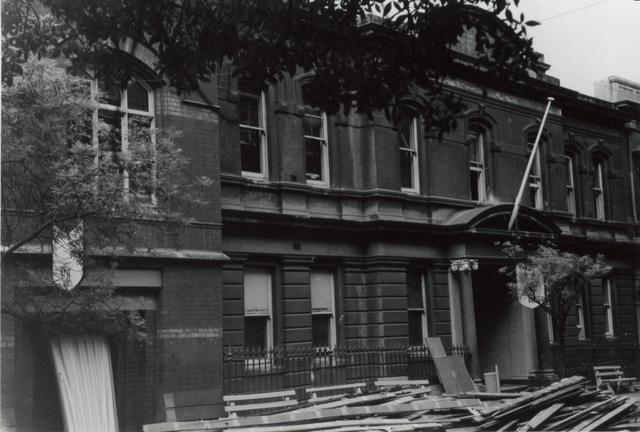 Bowen Street