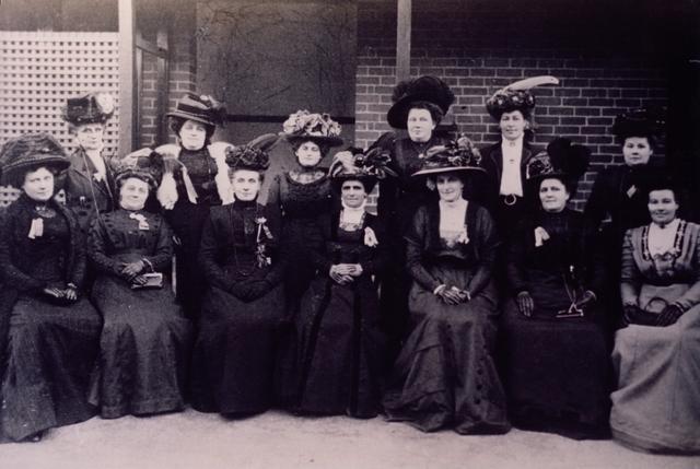 Creche Committee 1909