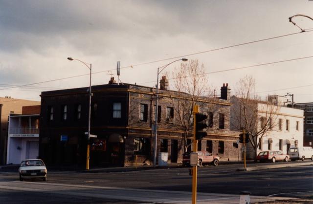 Sir Robert Peel Hotel