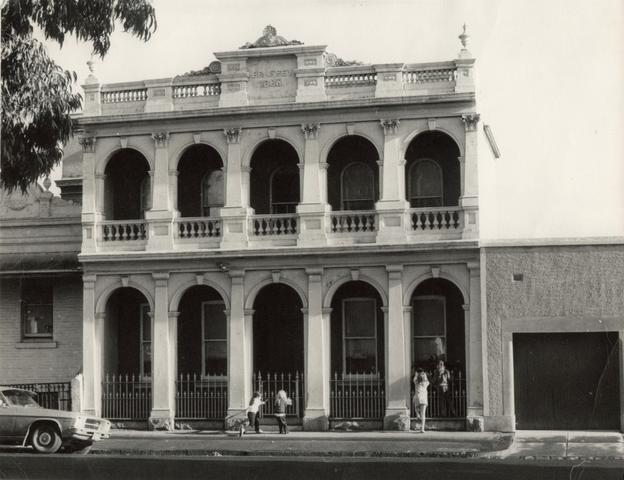 Brassey, 111 Chapman Street