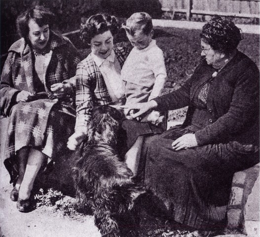 Marie Dalley and family