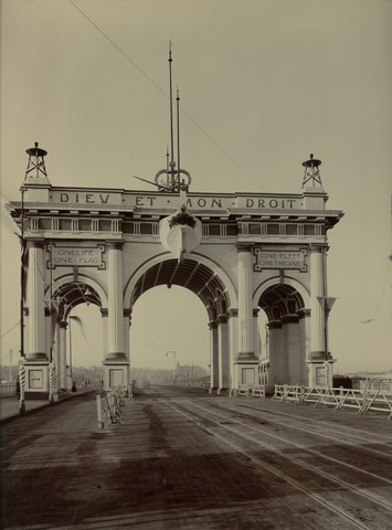 Australian Federation Royal Visit 1901 - The City Arch on Princess Bridge