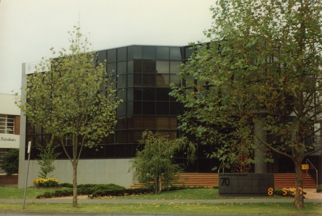 70 Southbank Boulevard 