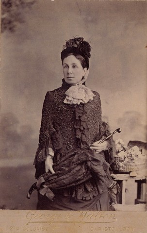 Mrs Dyason, Christina Murray