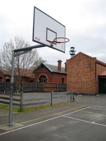 123 present: Newmarket Saleyards, Kensington (now the site of Kensington Community High School)