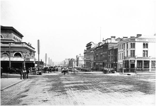 120 past: Flinders Street, Melbourne