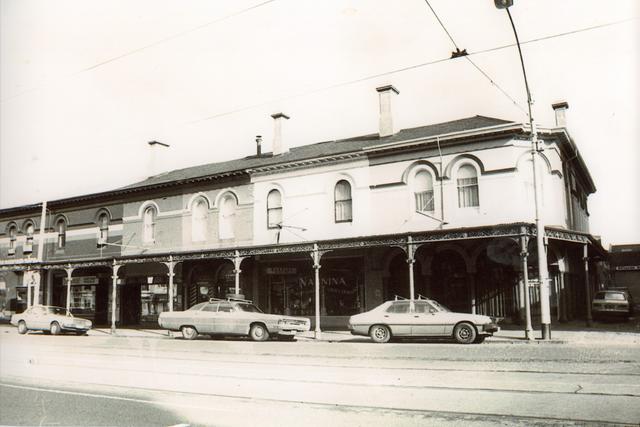 Under 18 05a past: Errol Street, North Melbourne
