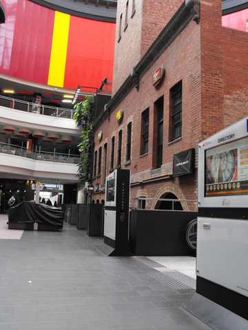 092 present: Knox Place, Melbourne