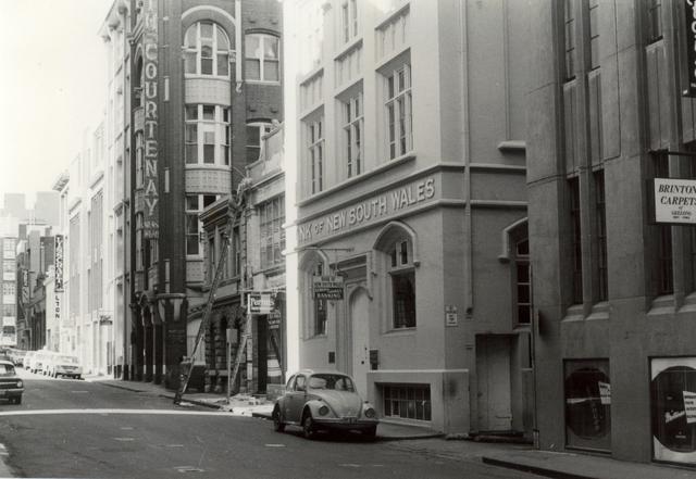 097 past: Flinders Lane, Melbourne