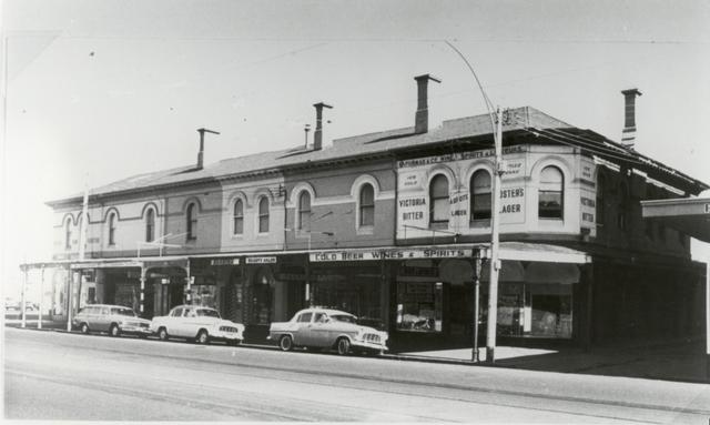 098 past: Errol Street, North Melbourne