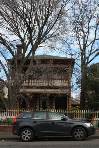 115 present: Gipps Street, East Melbourne