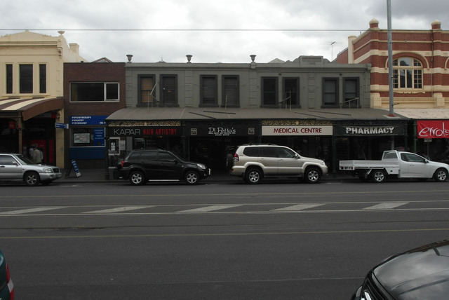 077 present: Errol Street, North Melbourne