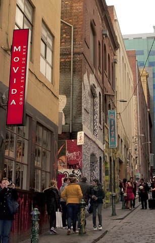068 present: Hosier Lane, Melbourne