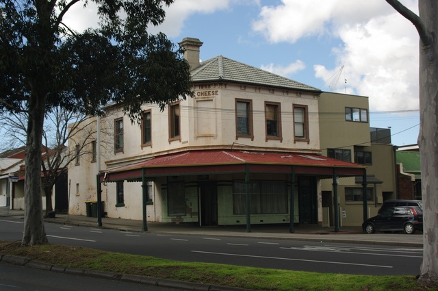 055 present: Corner of Molesworth and Harker Streets, North Melbourne