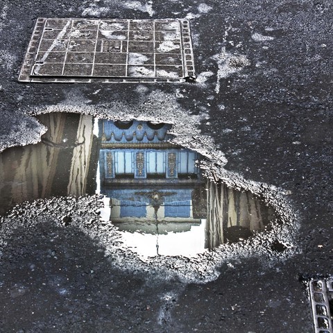 'Flinders Lane Reflection'