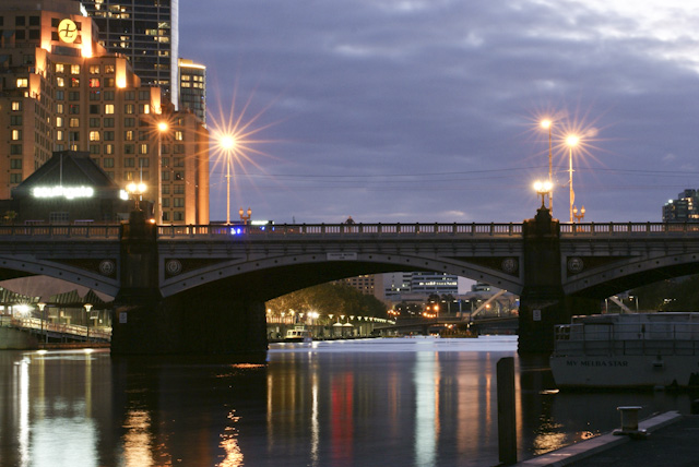 'Melbourne Lighting Up'