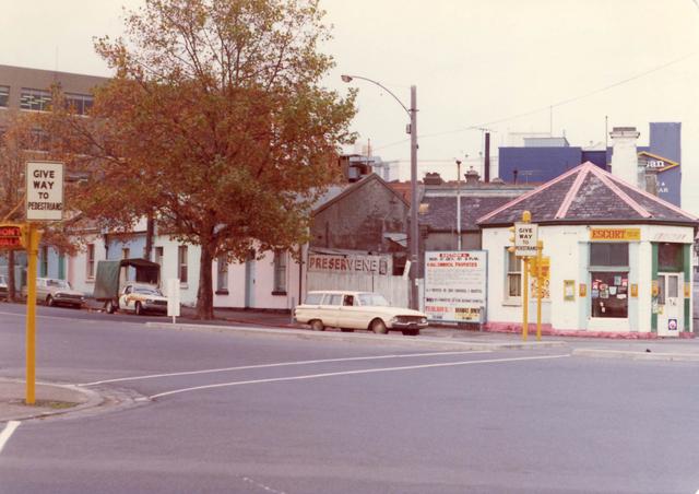 Eades Place east, corner of Rosslyn Street