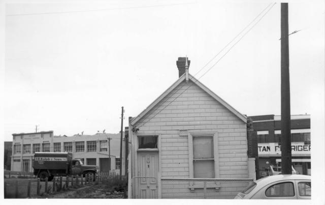 Peel Street west