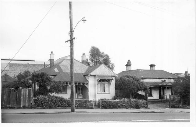 Arden Street, south side, between Chetwynd and Leveson Street, North Melbourne