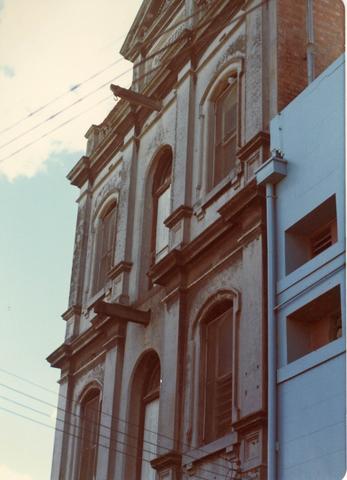 Errol Place, north