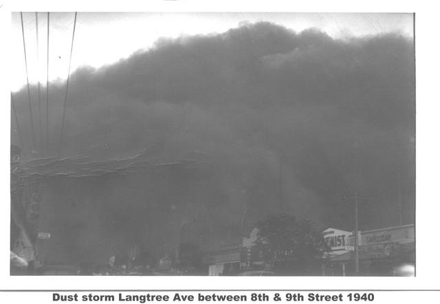 Dust Storm Langtree Ave Between 8th & 9th St 1940 Mildura