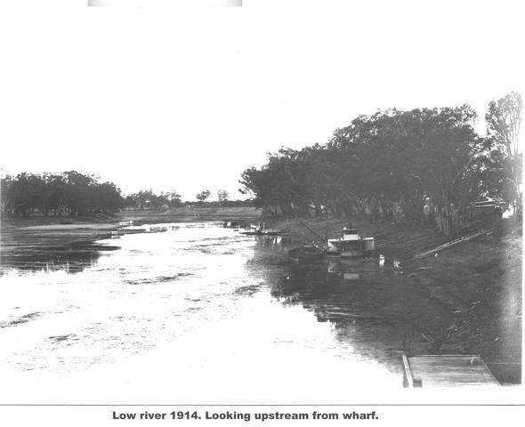 Low River, looking upstream from the Wharf. Mildura.
