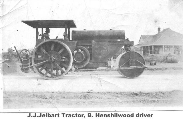 J.J.Jelbert Tractor, B Henshilwood driver Mildura.