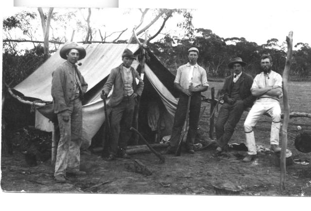 Settlers Camp, Mildura.