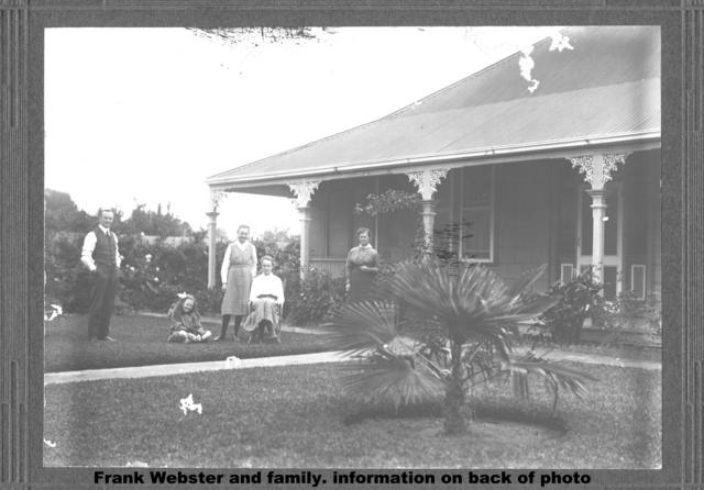 Frank Webster and Family, Mildura.