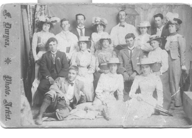 Group Portrait (unidentified) Mildura.